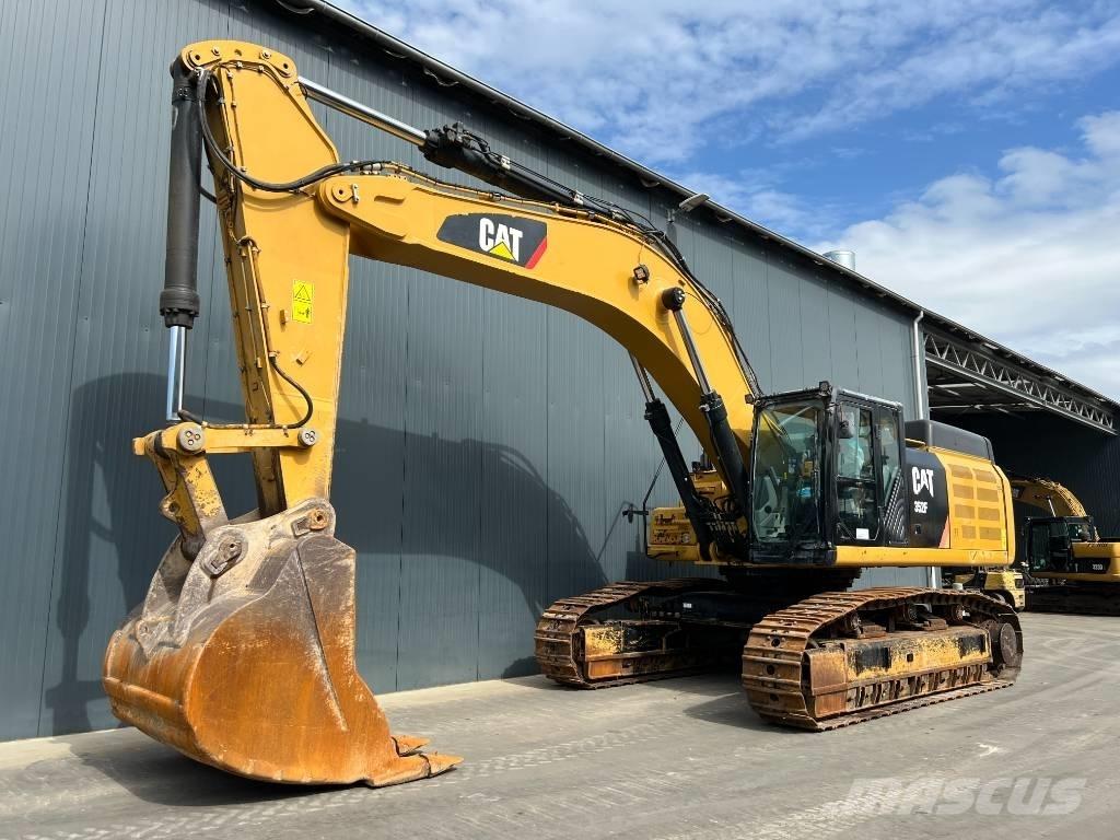 CAT 352F Bageri gusjeničari