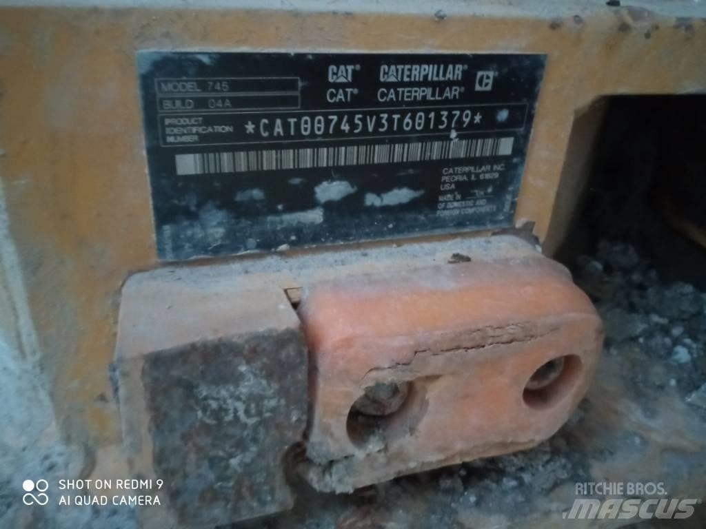 CAT 745 Zglobni demperi