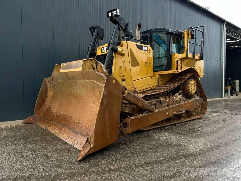 CAT D8T - CE Buldožeri gusjeničari