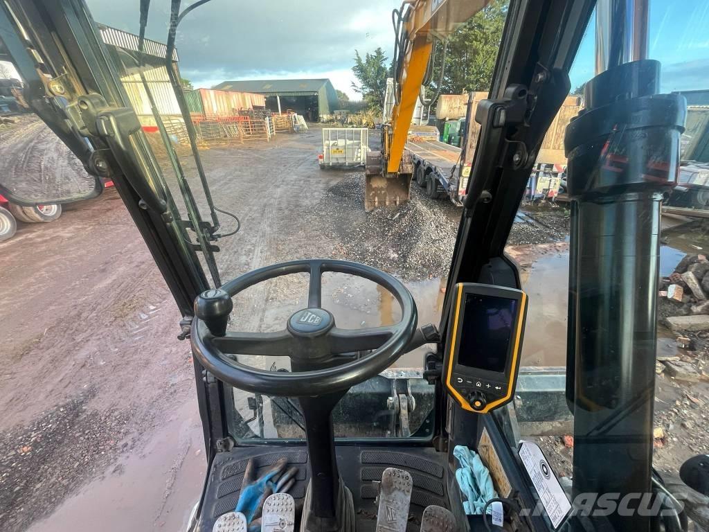 JCB JS 145 W Bageri na kotačima