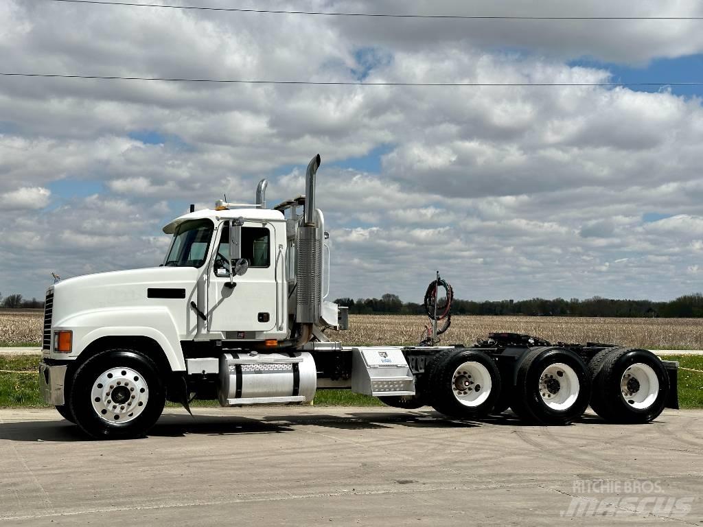 Mack CH 613 Traktorske jedinice