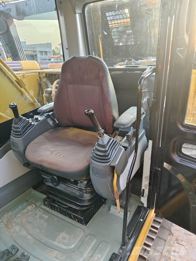 CAT 320 D Bageri gusjeničari