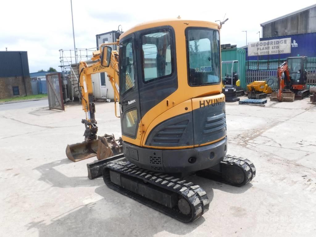 Hyundai Robex 27 Z-9 Mini bageri <7t