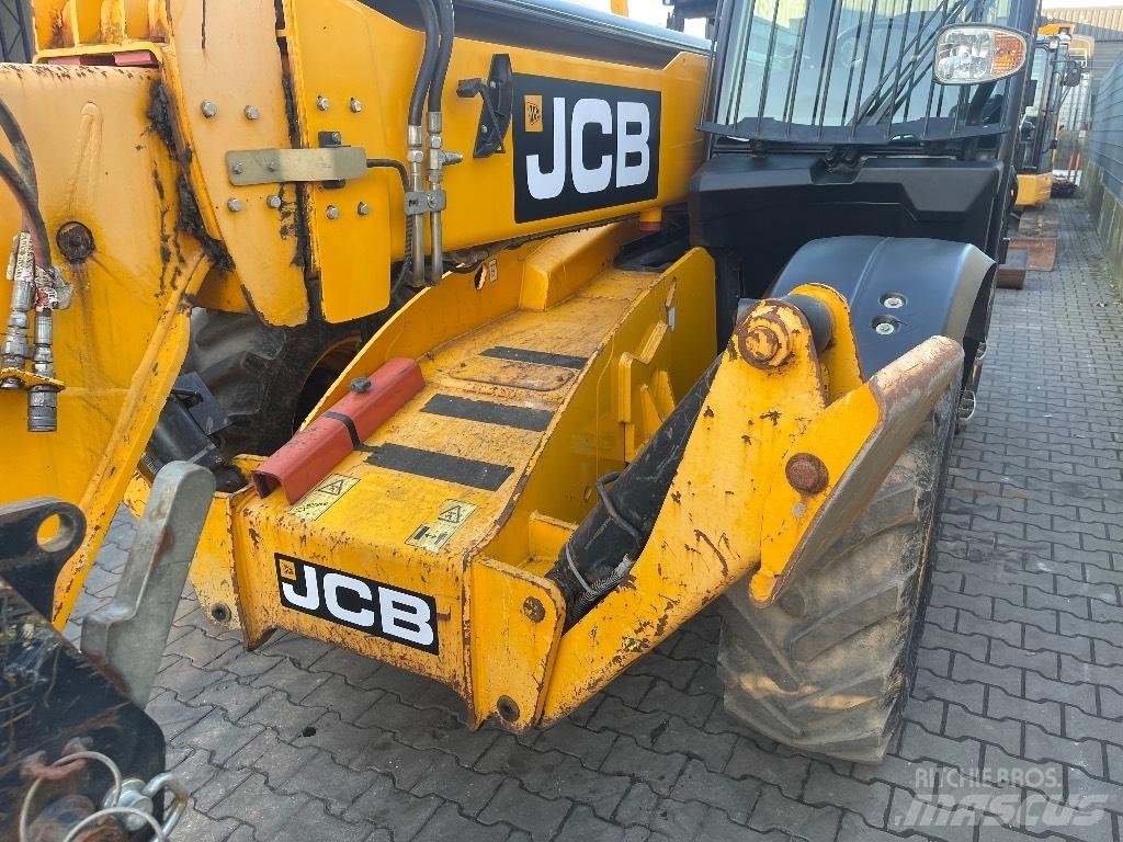 JCB 535-140 Hiviz Teleskopski viličari