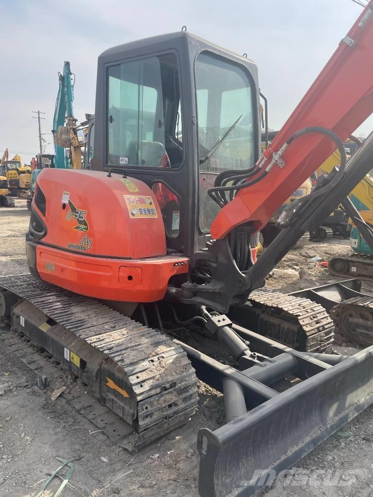 Kubota U 35 Mini bageri <7t