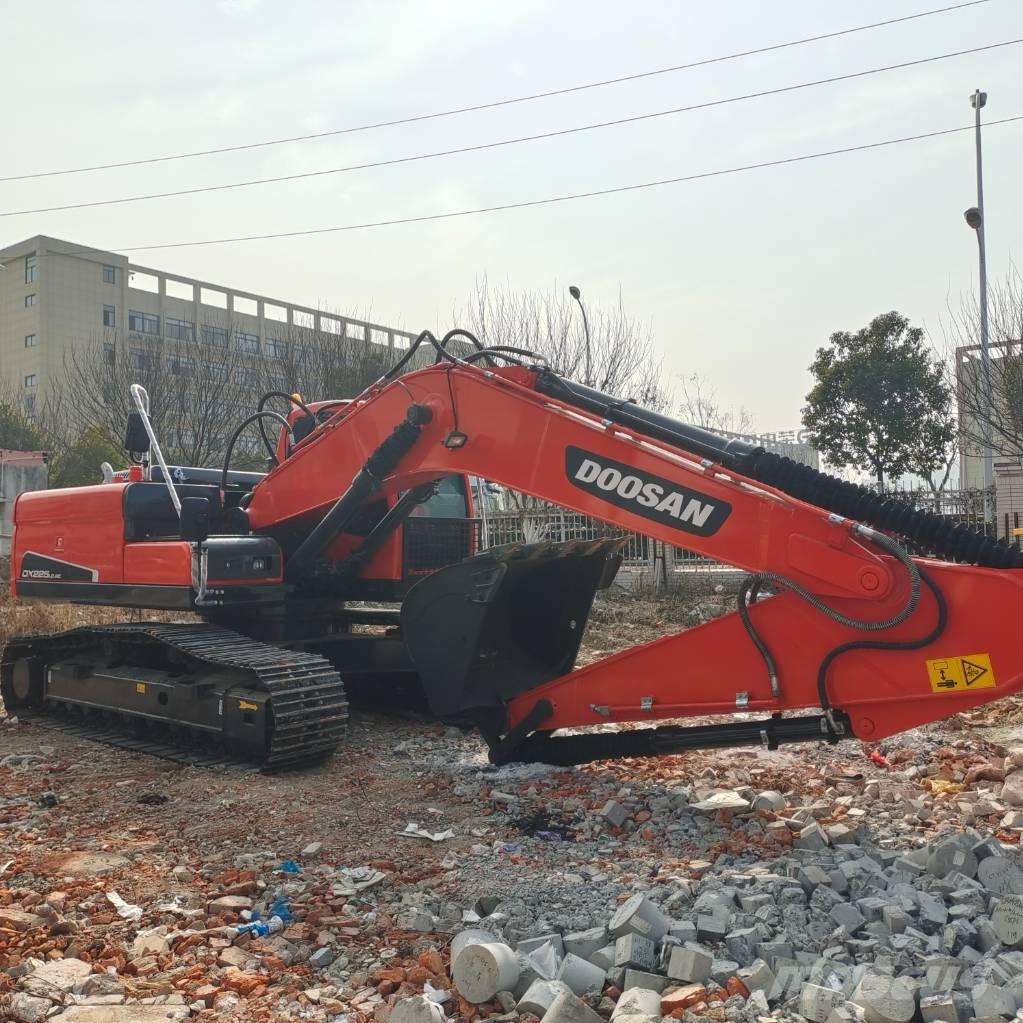 Doosan DX225LC-9C Bageri gusjeničari