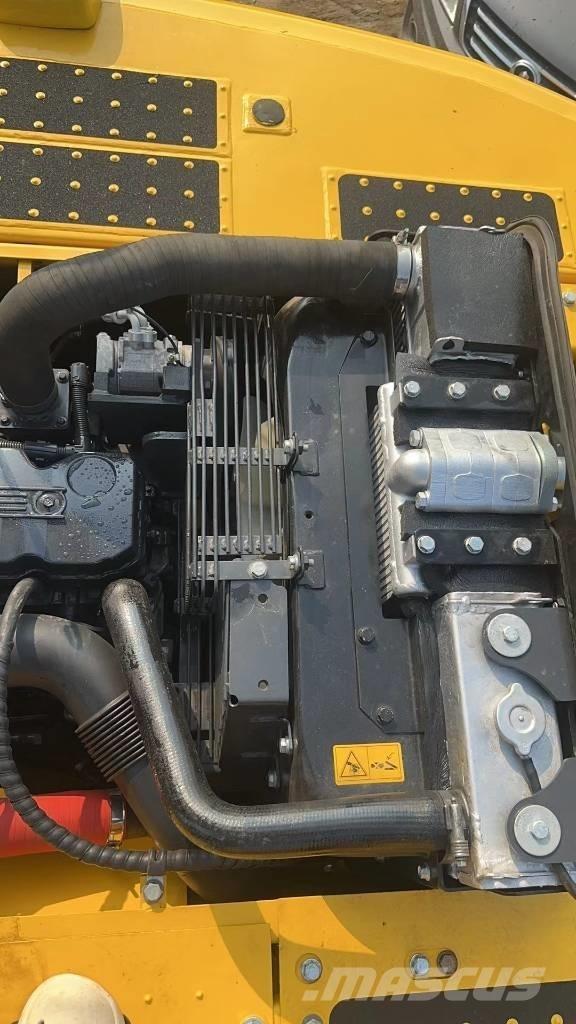Komatsu pc220-8 Bageri gusjeničari