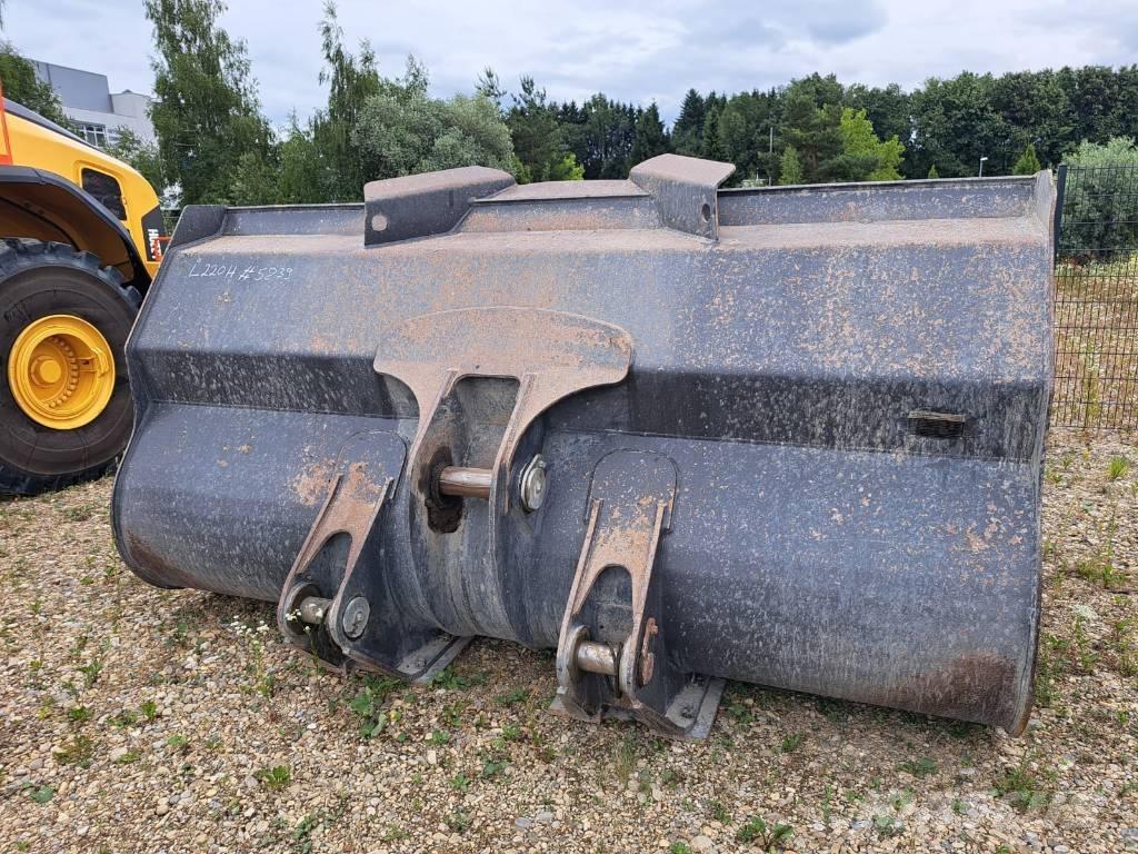 Volvo L 220 H Utovarivači na kotačima