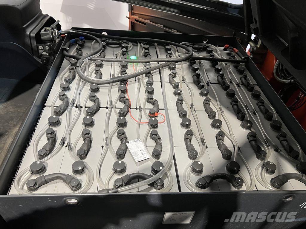 Linde E50HL-01 Električni viličari