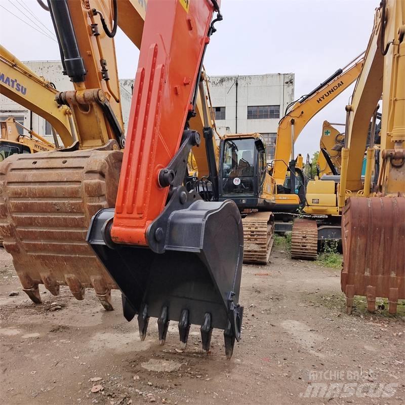 Doosan 225 LC Bageri gusjeničari