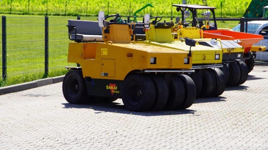 Sakai TS 160 Gumeni valjci na kotačima