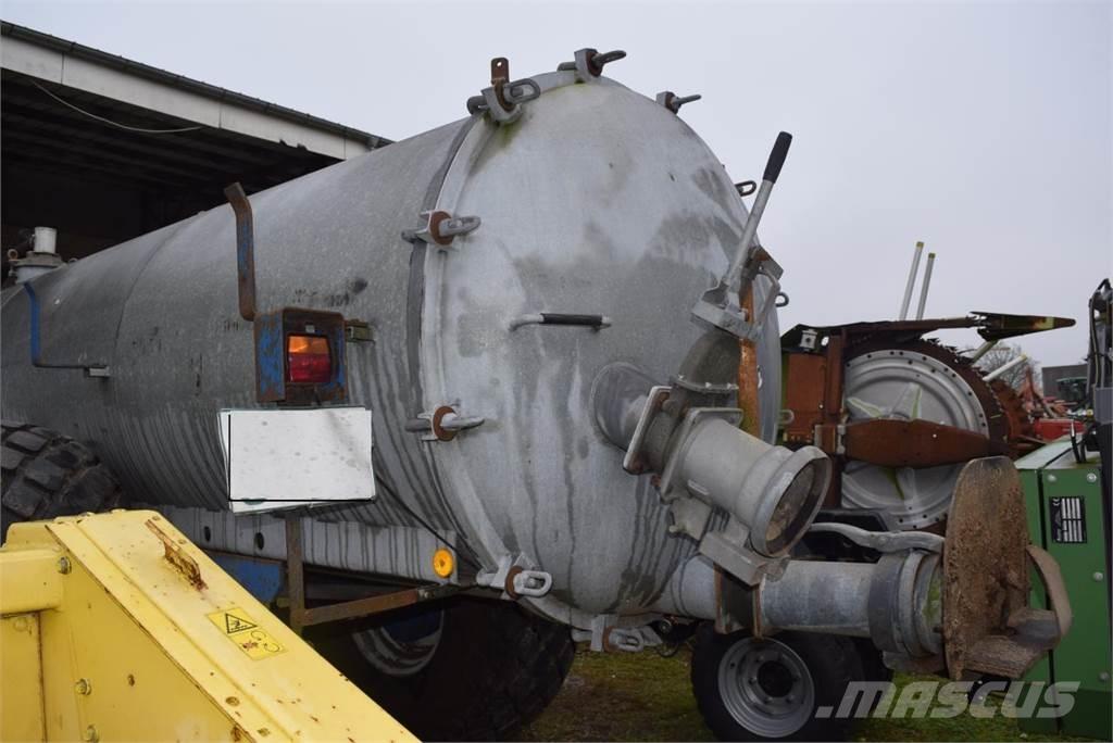  JW Perk P7000 Rasipači gnojiva