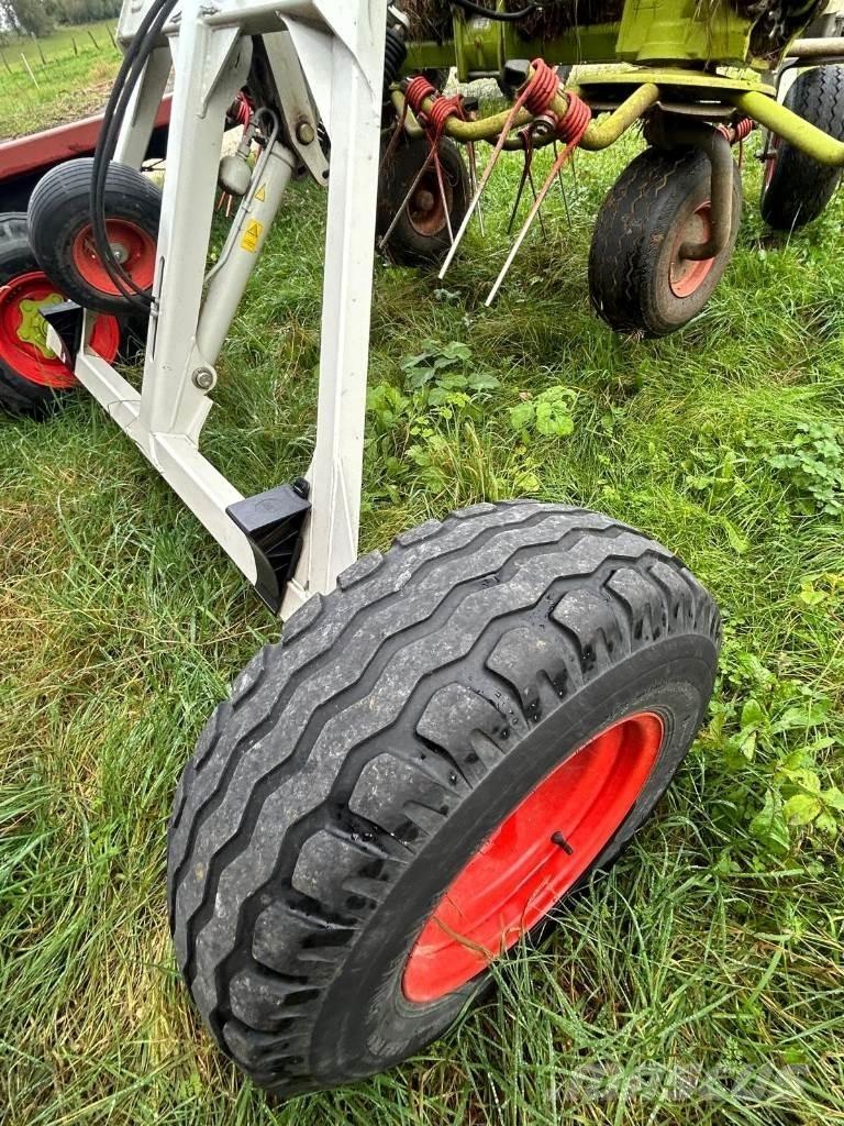 CLAAS VOLTO 1100T Okretači i sakupljači sijena