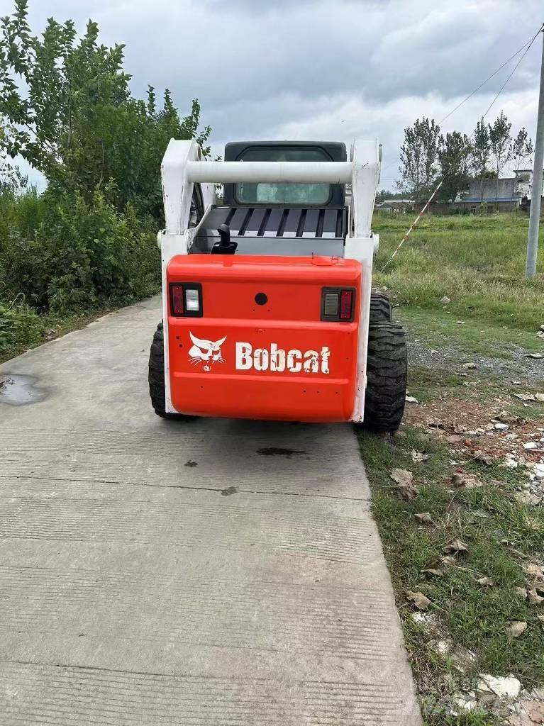 Bobcat S 300 Skid steer mini utovarivači