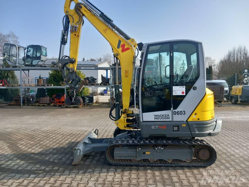 Wacker Neuson ET42 Bageri gusjeničari