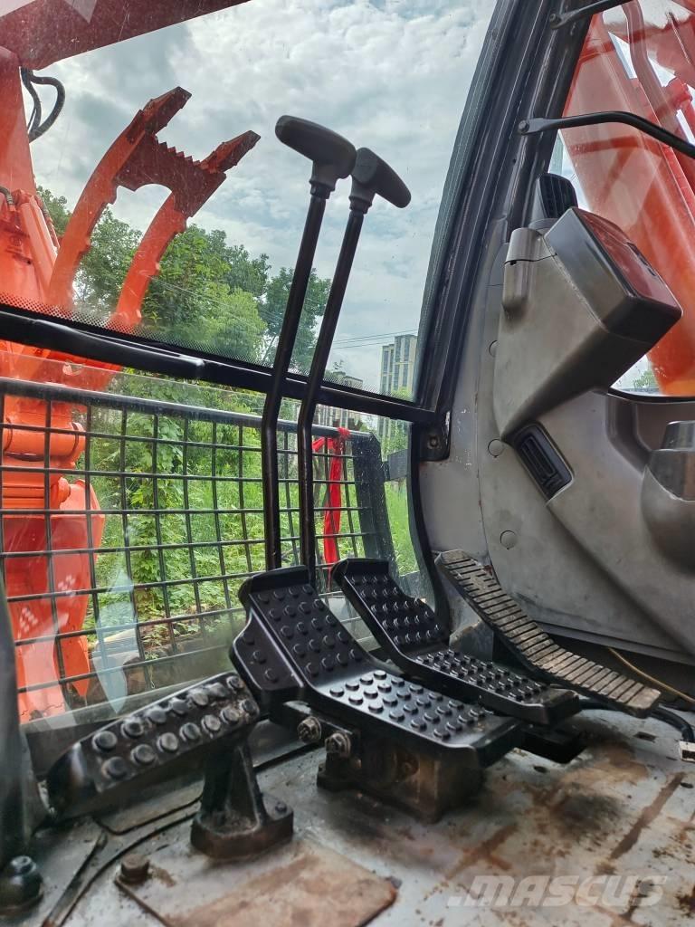 Hitachi EX 200-1 Bageri gusjeničari