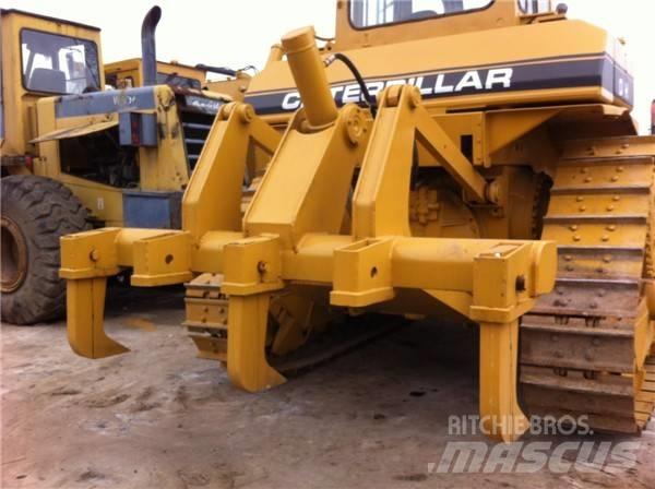 CAT D 7 H Buldožeri gusjeničari