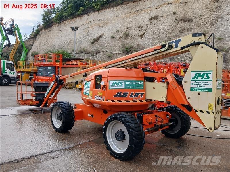 JLG 600 AJ Zglobne podizne platforme