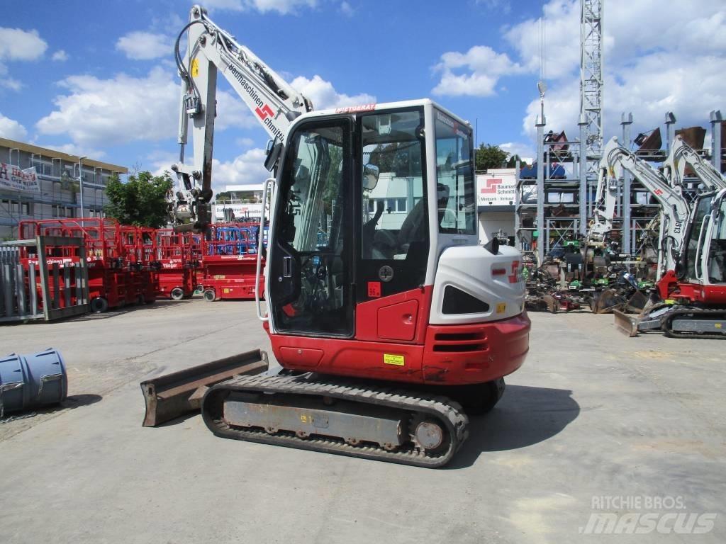 Takeuchi TB240 Mini bageri <7t