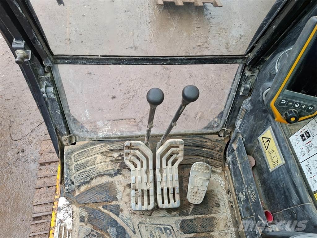 JCB JS 130 LC T4 Građevinarstvo – ostalo