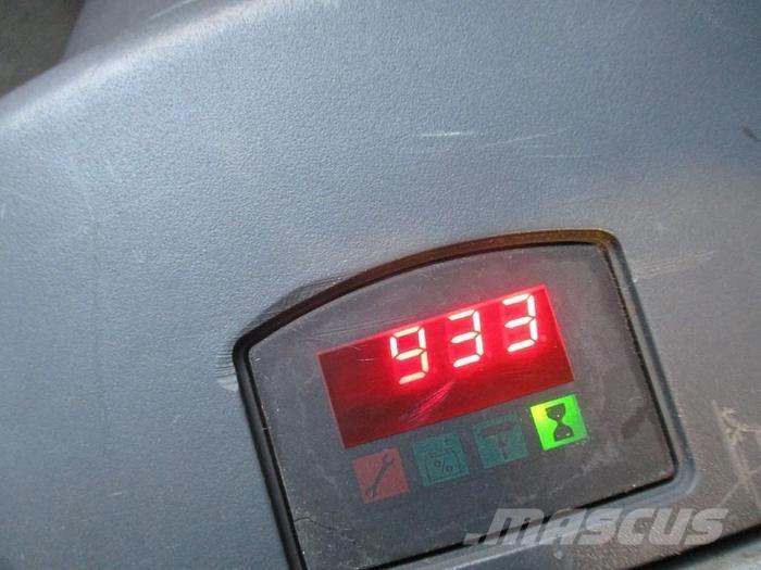 BT LWE160 Nisko podizni električni viličar