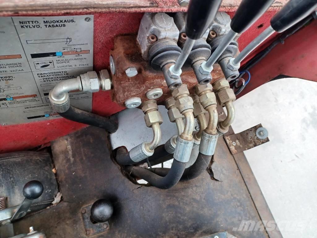 Massey Ferguson 265 Traktori