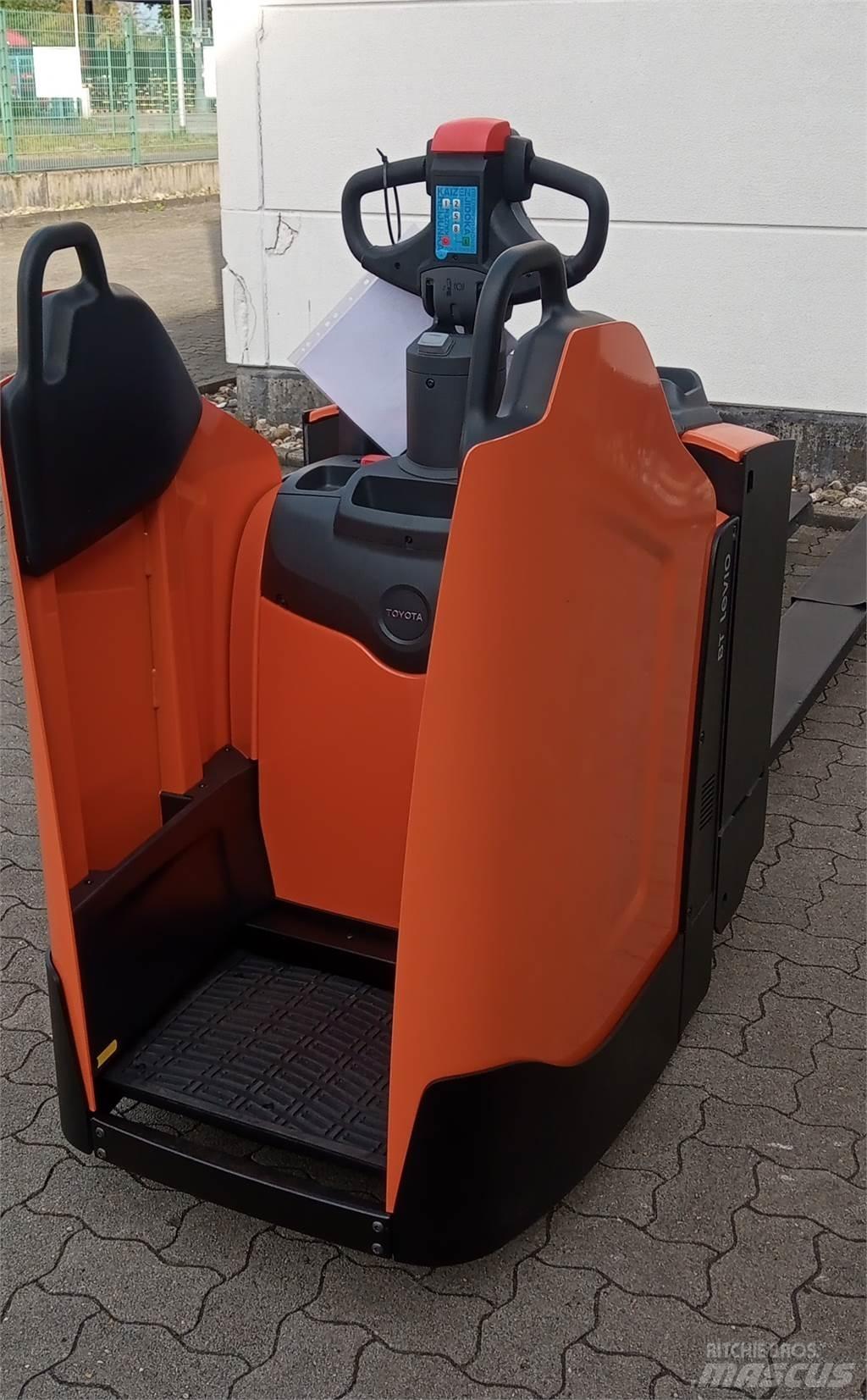 Toyota LPE 250 Nisko podizni električni viličar