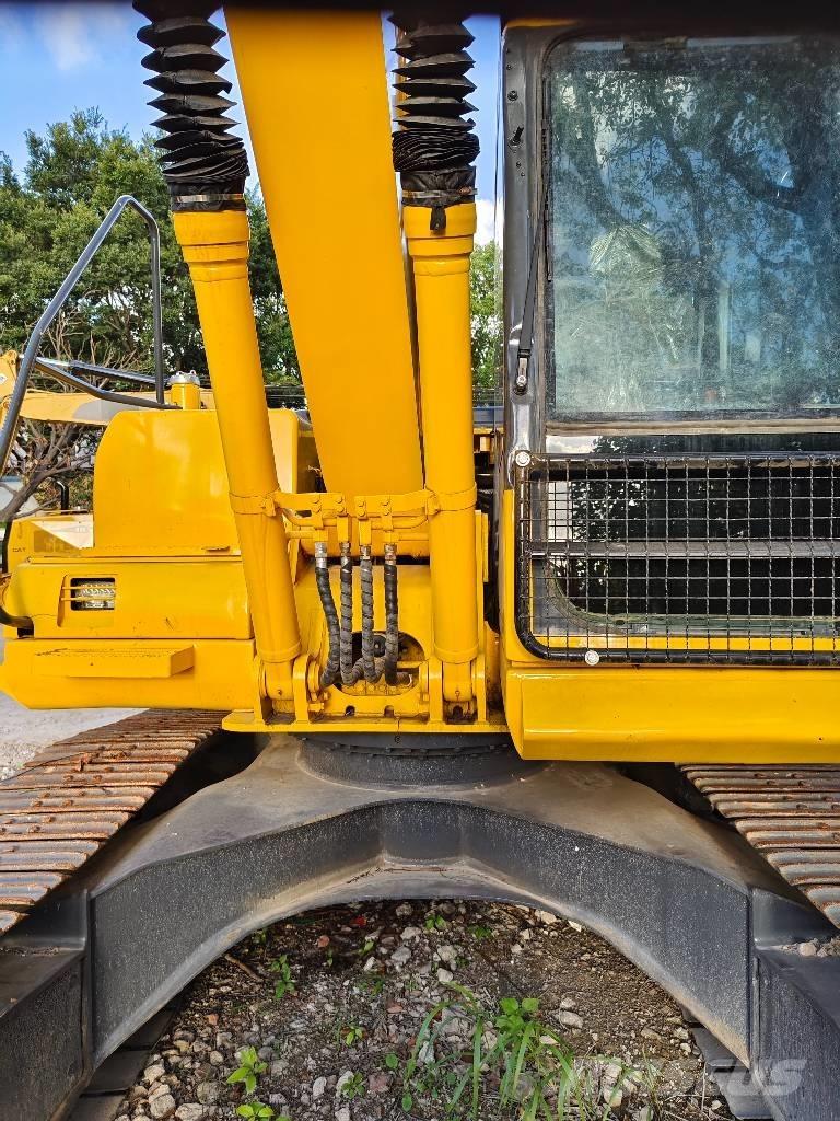 Komatsu PC 130-7 Bageri gusjeničari