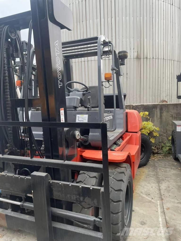 Toyota 7 Ton Dizelski viličari