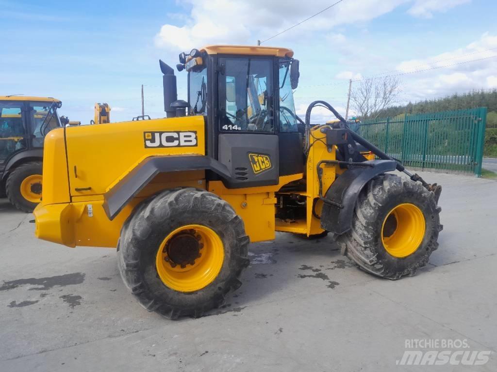 JCB 414 Poljoprivredni teleskopski utovarivači