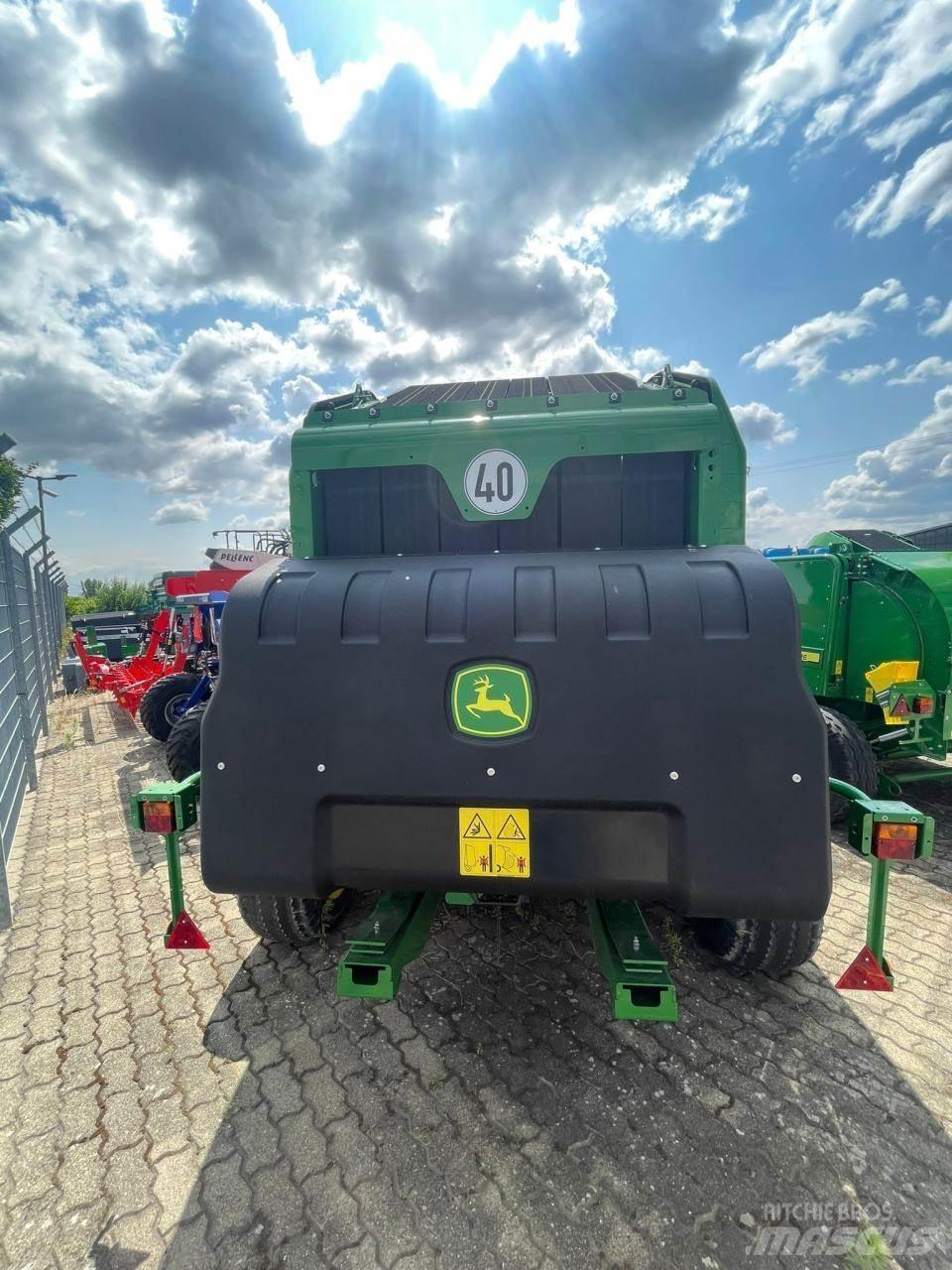 John Deere V451G Rolo balirke
