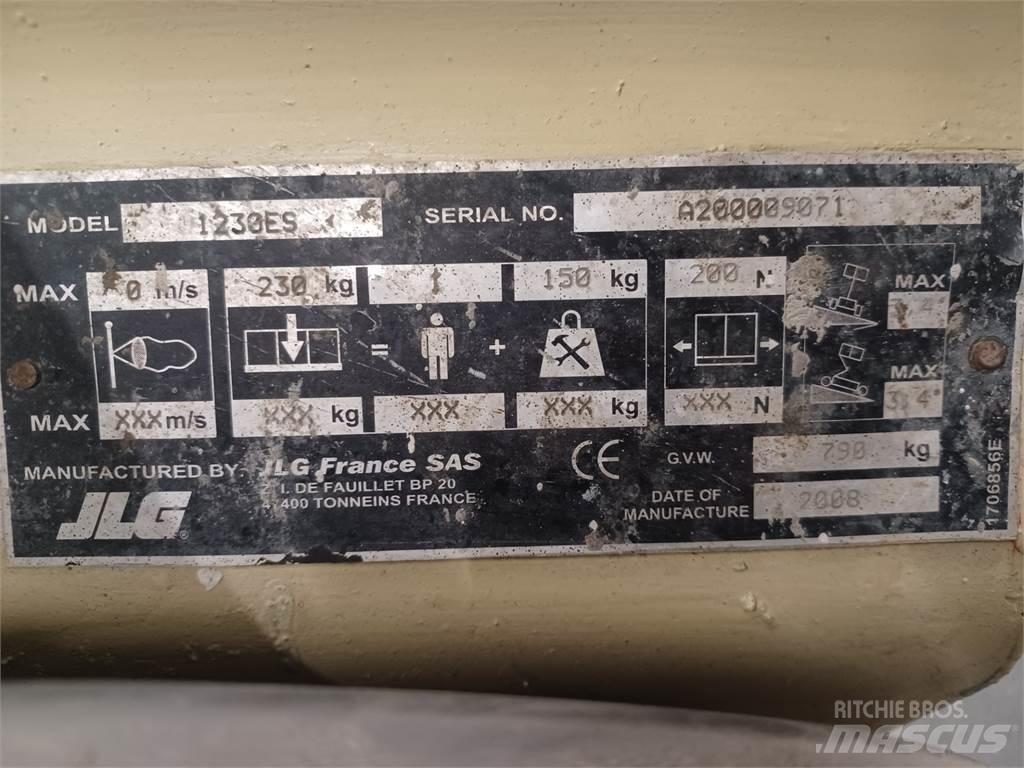 JLG 1230ES Ostali kranovi i platforme