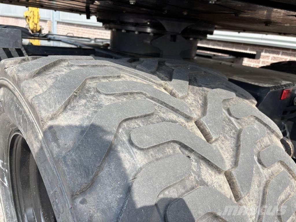 Yanmar B75W Bageri na kotačima