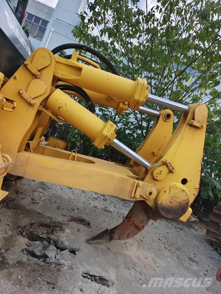 Shantui SD 32 Buldožeri gusjeničari