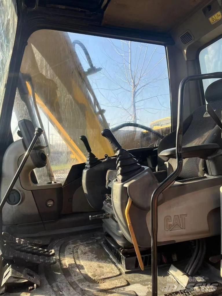 CAT 312d Bageri gusjeničari
