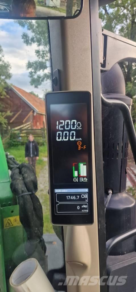 John Deere 6120 M Traktori