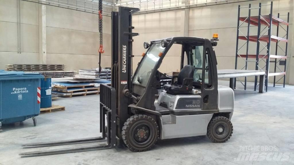 Nissan FGD02A30Q Dizelski viličari
