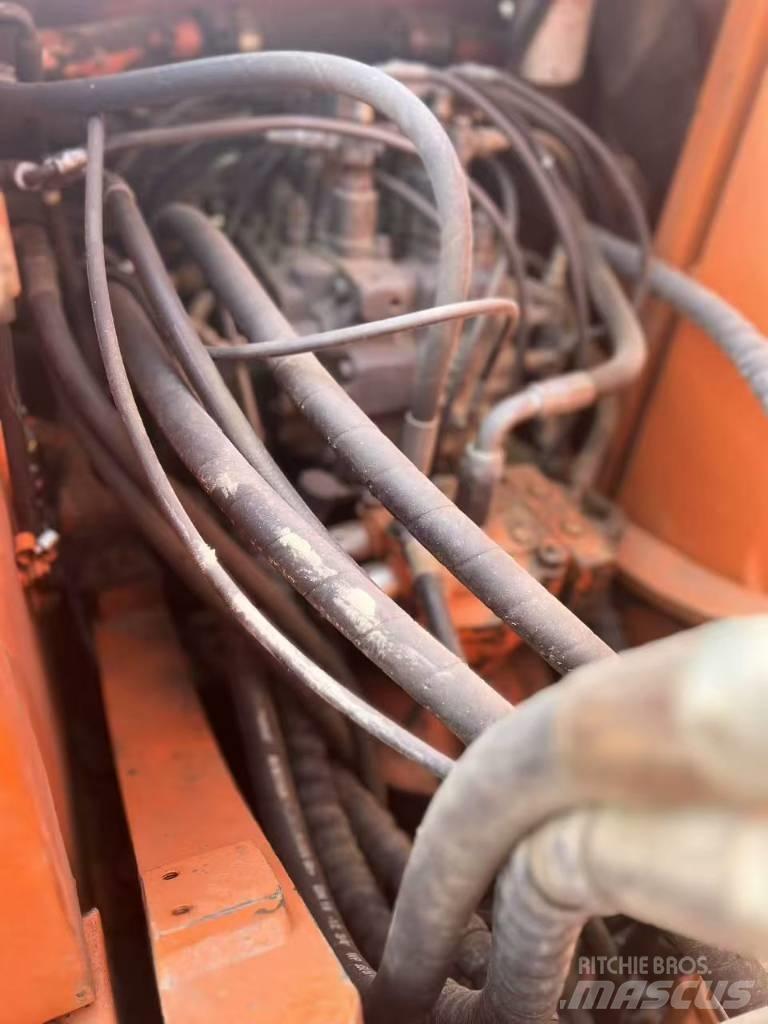 Doosan DH150 W-7 Bageri na kotačima