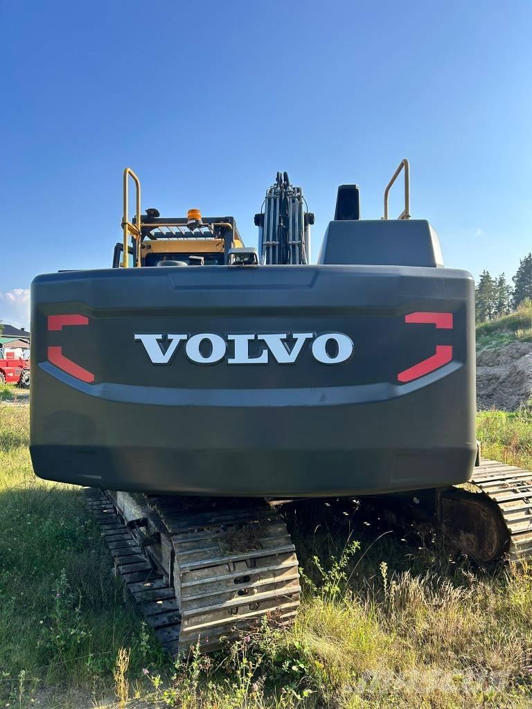 Volvo EC 220 E Bageri gusjeničari