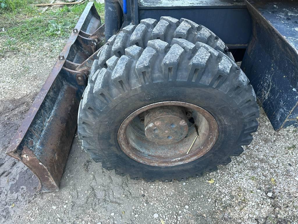 Komatsu PW 160-7E0 Bageri na kotačima