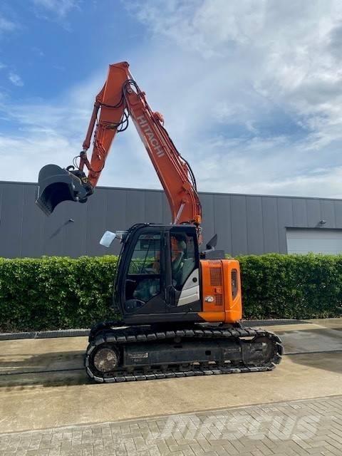 Hitachi ZX 135 US-6 Bageri gusjeničari