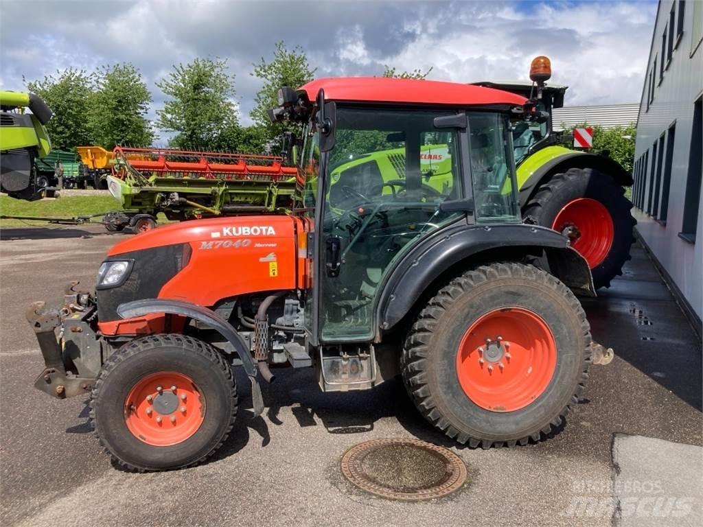 Kubota M7040 Kompaktni (mali) traktori