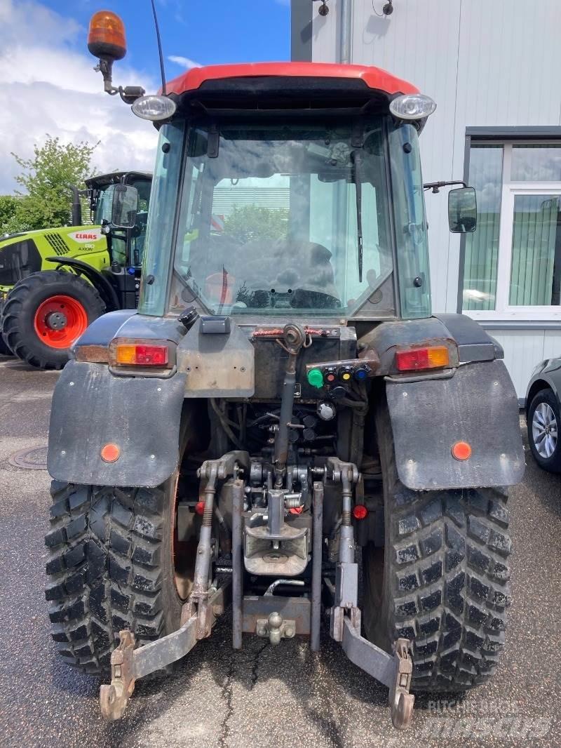 Kubota M7040 Kompaktni (mali) traktori