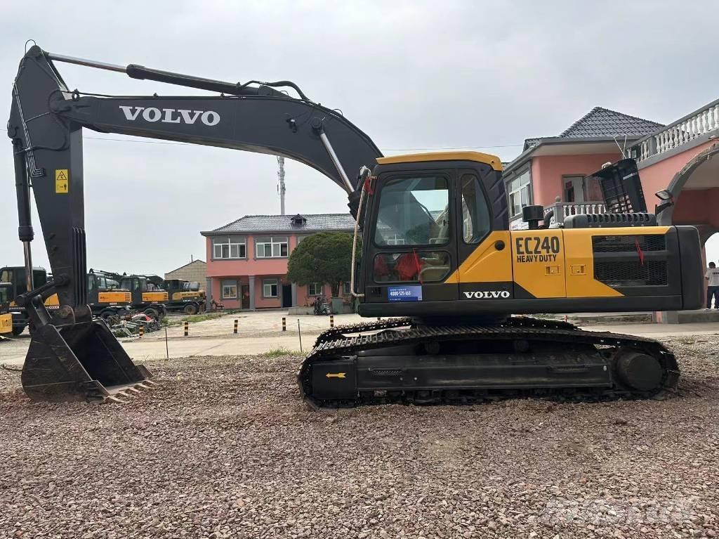 Volvo EC 240 Bageri gusjeničari