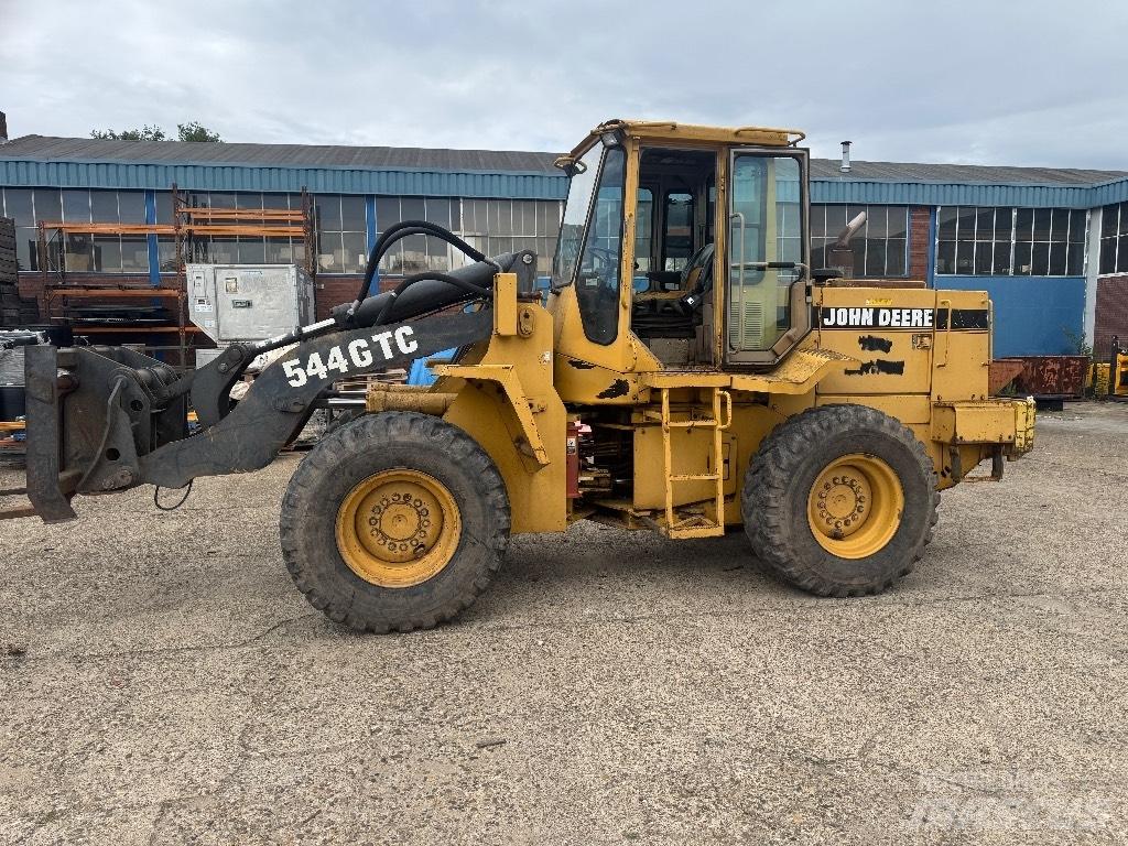 John Deere 544GTC Višenamjenski utovarivači
