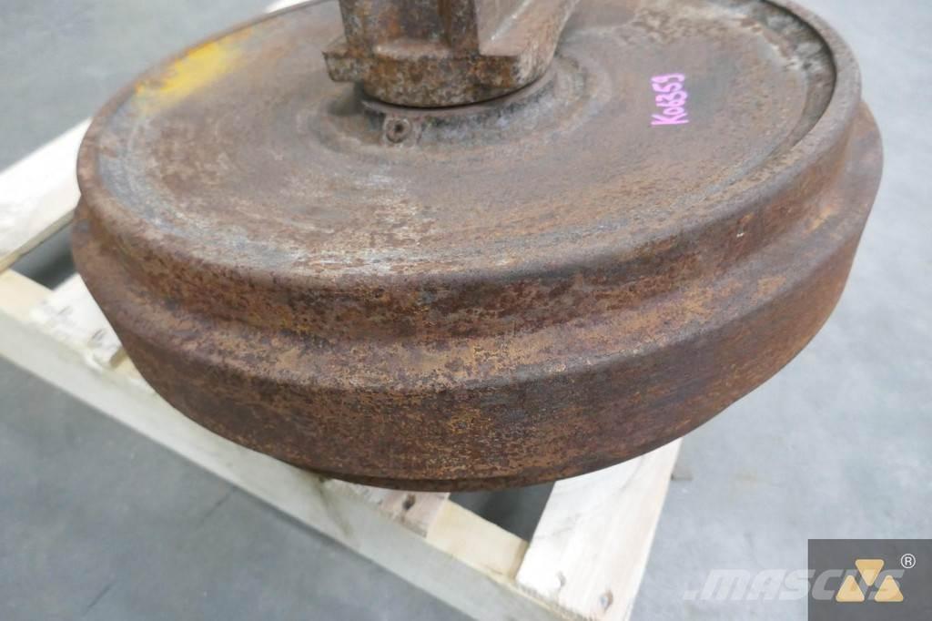 CAT 521-3233 Gume, kotači i naplatci