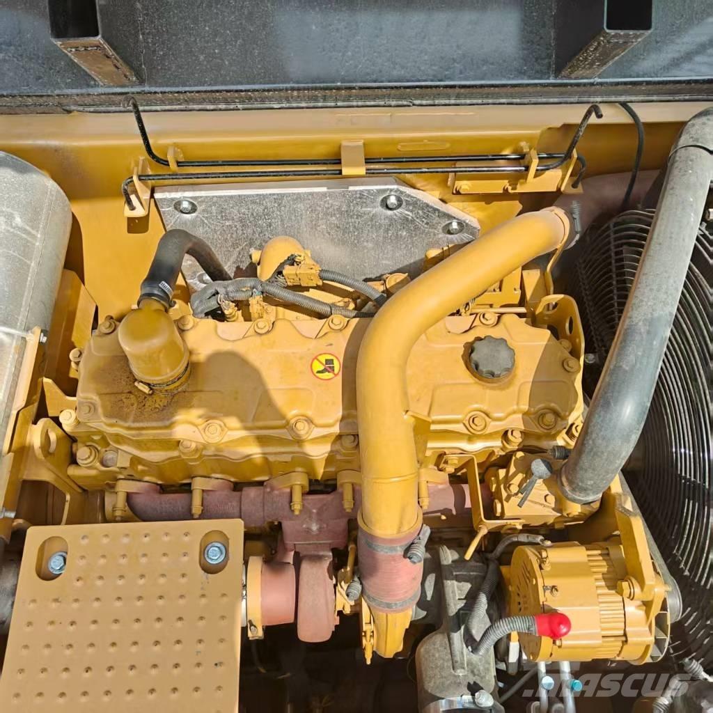 CAT 329 D Bageri gusjeničari