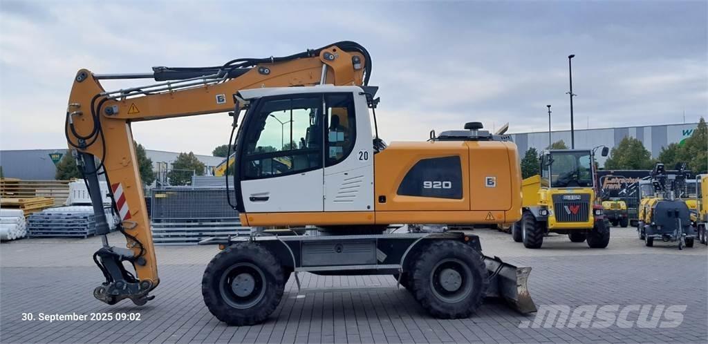 Liebherr A920 Bageri na kotačima