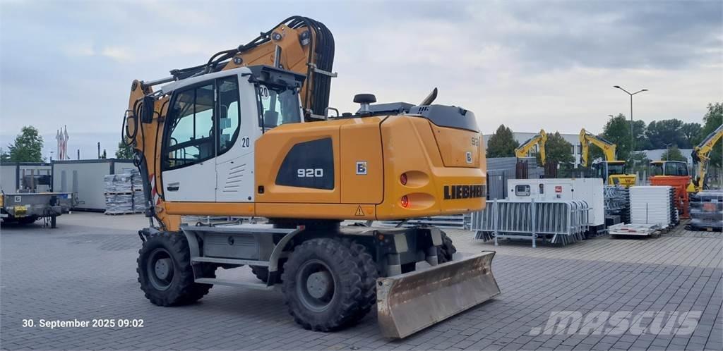 Liebherr A920 Bageri na kotačima