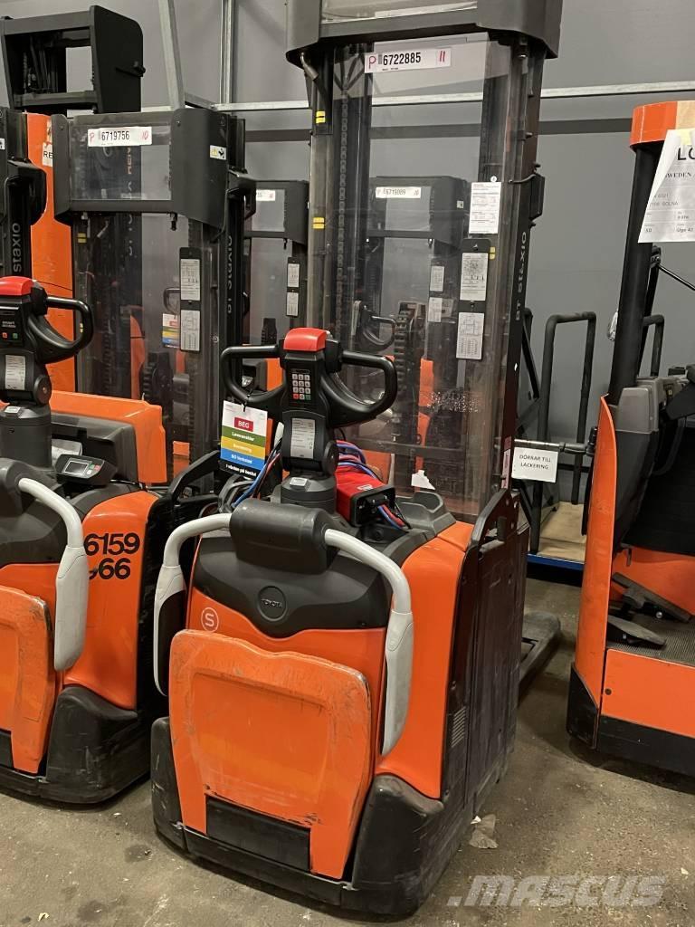 Toyota SPE140L Ručni električni viličar